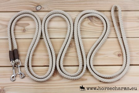 Long reins with finishing