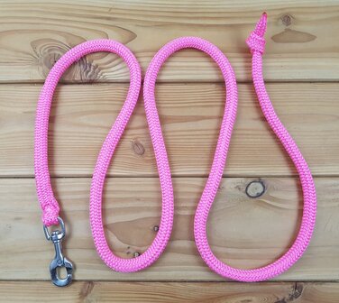 GRATIS halstertouw bij besteding van &euro;30,- of meer