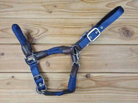 Horse Charms Halter &#039;Magnificent Blue&#039; 