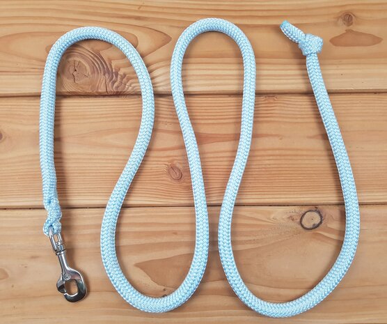 GRATIS halstertouw bij besteding van &euro;30,- of meer