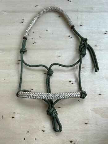 Touwhalster zacht neus en kopstuk| SHET | Mosgroen met beige